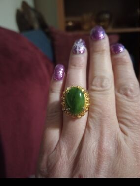 Vintage Jade Crystal Edging Cocktail Ring Gold Tone Size 5 1/2